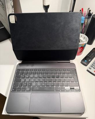 Apple Tastera Ipad 13 pro