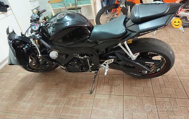 Suzuki gsxr 600 depotenziata A2 -2010