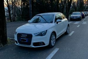 Audi a1 1.6 TDI  90cv Ambition