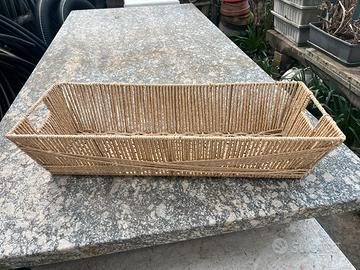Cestino rettangolare in corda naturale. Nuovo