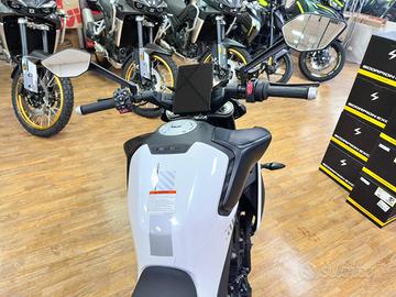 CFMoto 800NK Advanced