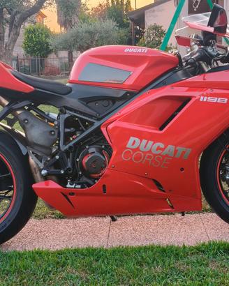 Ducati 1198 del 2010 – Buone condizioni – €9.500