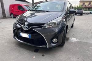 Toyota Yaris 1.5 Hybrid 5 porte Business