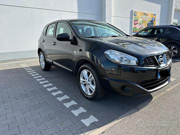 Nissan Qashqai 2.0 dCi DPF 4WD Acenta