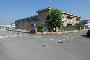 CAPANNONE A SOLIERA