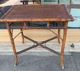 Tavolino vintage in Bamboo  67x46x68 cm