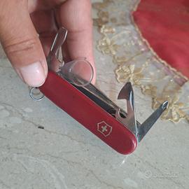 coltellino svizzero 