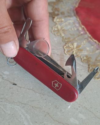 coltellino svizzero 