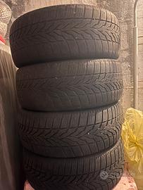 4 gomme invernale