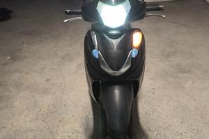 Honda sh 300 2009
