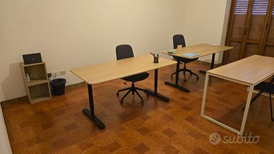Scrivanie e Poltrone per ufficio/studio