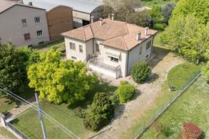 VILLA SINGOLA A CASTELLUCCHIO