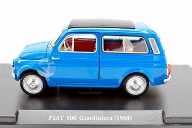 Modello auto fiat 500 giardiniera azzurra