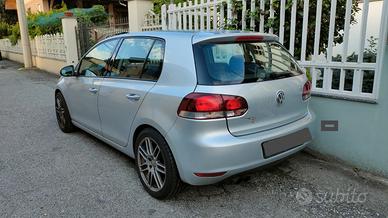 VOLKSWAGEN Golf 6ª serie - 2011