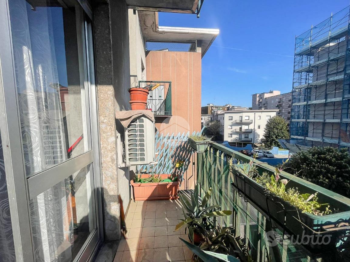 Apartment in Cormano, Milano - Altro