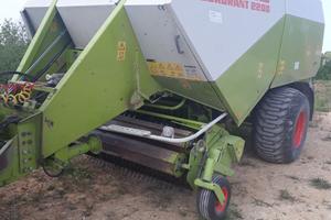 BIG BALLER CLAAS 2200