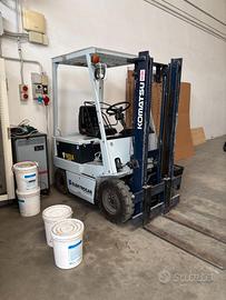 CARRELLO ELEVATORE ELETTRICO KOMATSU FB15-5