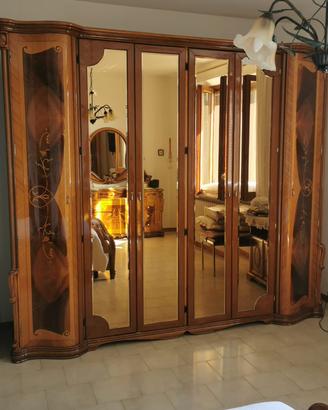 Camera da letto completa, in legno stile classico