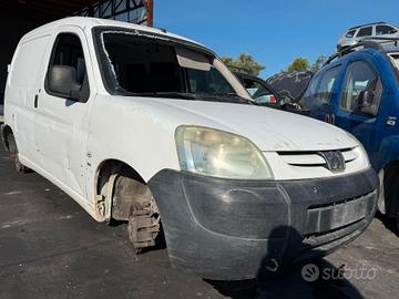 Ricambi Peugeot Ranch 2006 1.6 Hdi 9HW