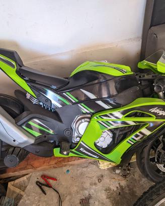 Moto elettrica bambino