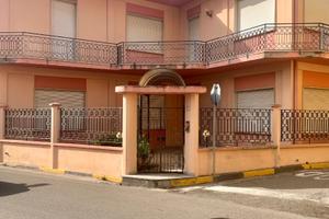 DOLIANOVA:Ampia indipendente divisibile