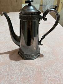 Teiera inglese  R argento vintage