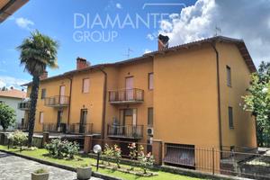 Nei pressi del lago, appartamento con taverna