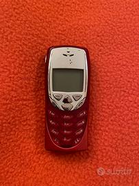 NOKIA 8310 rosso