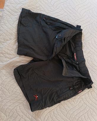 pantaloncini trekking