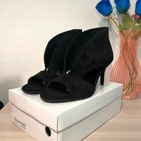 Sandali neri con tacco - eleganti