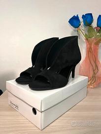 Sandali neri con tacco - eleganti