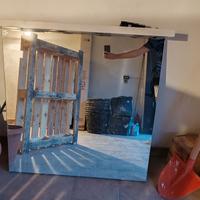 Specchio con faretti 