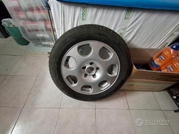 Cerchio in lega originale Audi R16 con gomma Miche