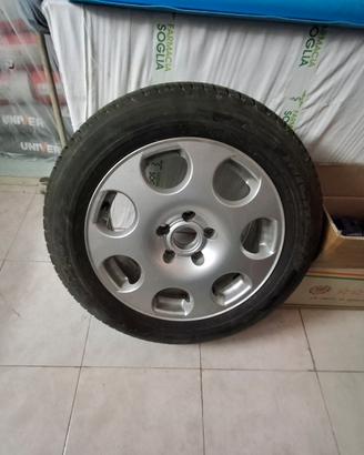 Cerchio in lega originale Audi R16 con gomma Miche