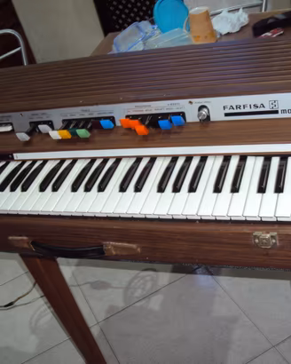 Organo farfisa matador r