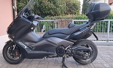 TMAX 530 IRONMAX (ANNO 2015)