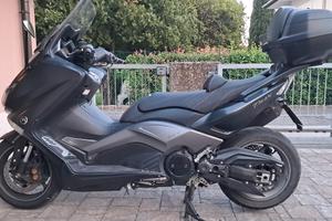 TMAX 530 IRONMAX (ANNO 2015)