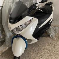 Suzuki Burgman 200 - 2011