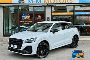 Audi Q2 35 2.0 tdi Identity Black s-tronic