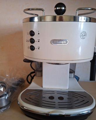 Macchina per caffè Delonghi Icona Bianco