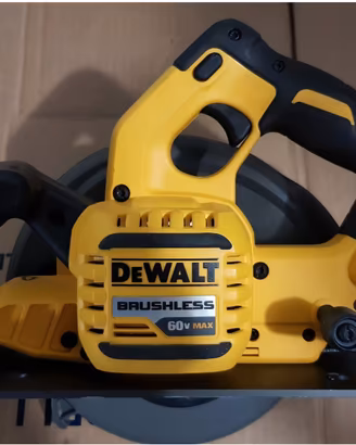 Seghetto circolare Dewalt professionale 