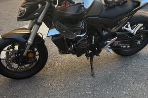 Honda hornet 750