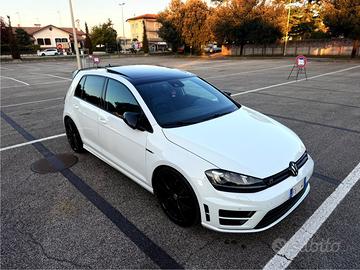 Volkswagen Golf 7 R 2.0 TSI 300cv BMT 4MOTION