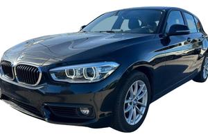BMW 118 d 5p. Advantage Automatica Navi Led