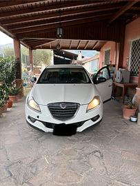 Lancia delta 1,6  diesel 120 cv