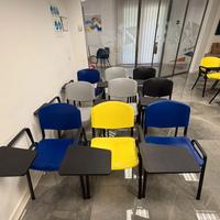 SEDIE CON BRACCIOLO FISSO