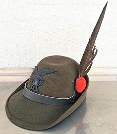 Cappello Alpini E.I.  2° Rgt. anni '70 originale