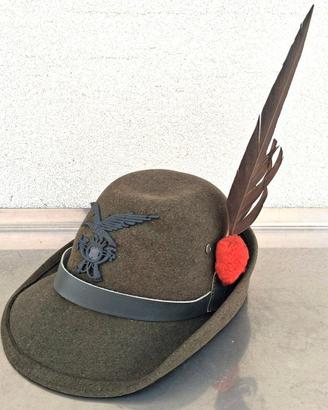 Cappello Alpini E.I.  2° Rgt. anni '70 originale