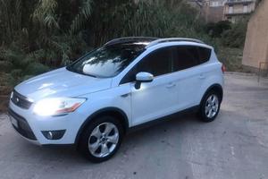Ford kuga titanium 4x4 automatica