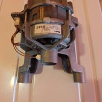 Motore elettrico lavatrice Hotpoint Ariston